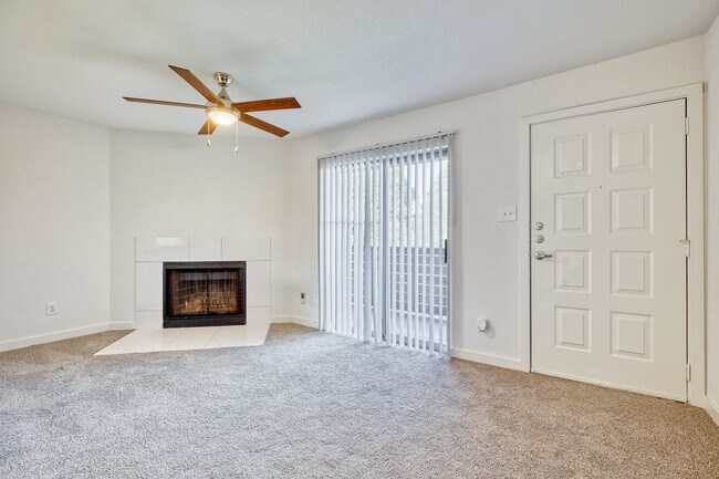 Mission James Place Apartments in Austin, TX - Building Photo - Interior Photo