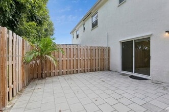 2645 SE 17th St in Homestead, FL - Building Photo - Building Photo