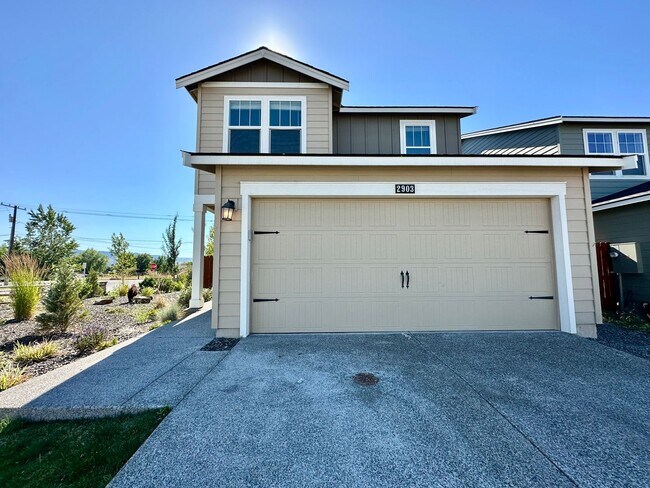 property at 2903 Roundup Dr