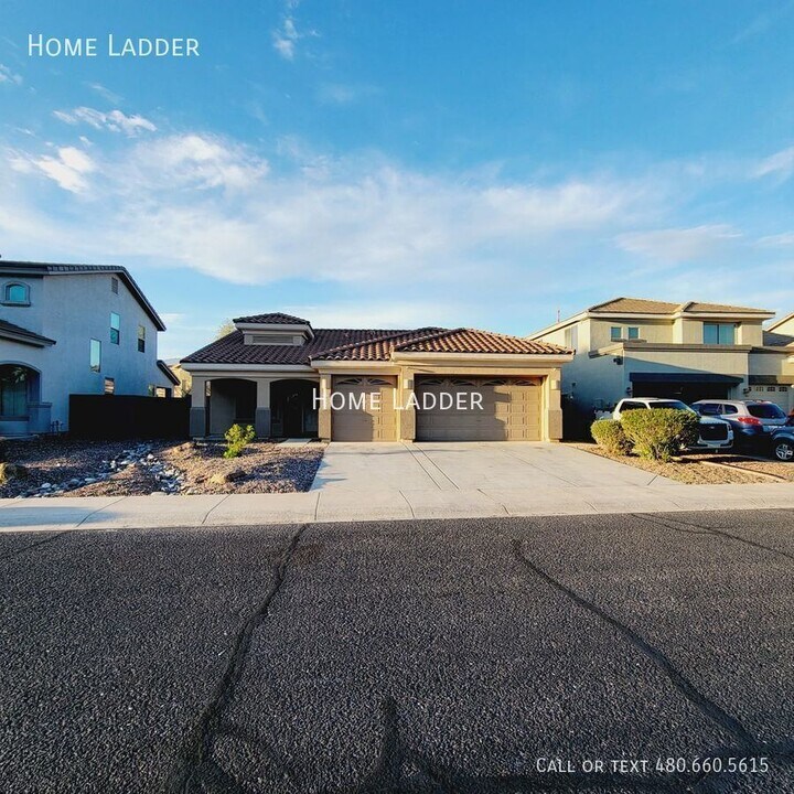 14456 W Boca Raton Rd in Surprise, AZ - Building Photo
