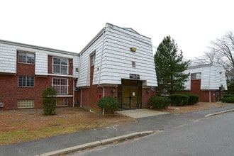 Estates in Providence, RI - Building Photo - Building Photo