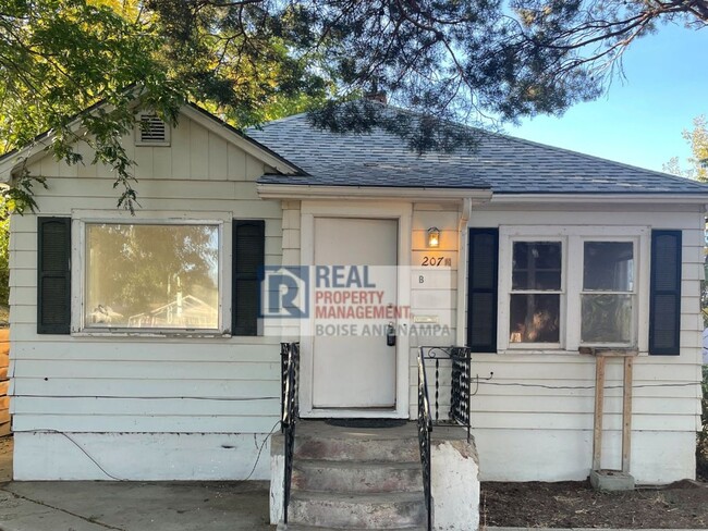 property at 207 20th Ave S