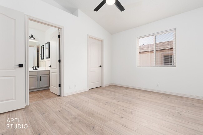 994 N Alamo Ave in Littlefield, AZ - Building Photo - Building Photo