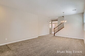 6645 Evening Grosbeak Pl in North Las Vegas, NV - Building Photo - Building Photo