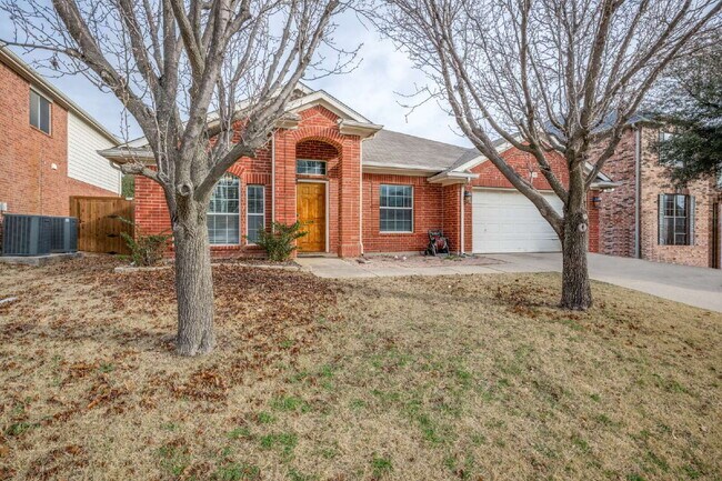 3013 Ocean Dr in Denton, TX - Building Photo - Building Photo