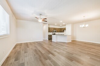 25109 Pacific Wren Dr in Magnolia, TX - Building Photo - Building Photo