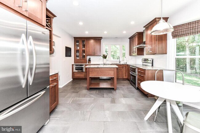 12696 Kettering Dr in Herndon, VA - Building Photo - Building Photo