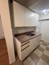 150 Young St in Ottawa, ON - Building Photo - Building Photo