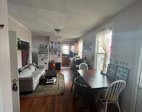 25 Linden St, Unit 1 in Boston, MA - Building Photo - Building Photo