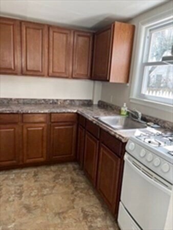 23 Keyes St in Quincy, MA - Building Photo - Building Photo
