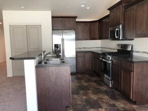 7233 E 13th Ct in Spokane, WA - Building Photo - Building Photo