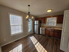 2746 Applemill Ct in Clarksville, TN - Foto de edificio - Building Photo