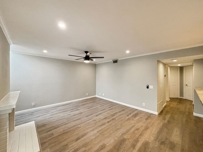 6025 Estelle St in San Diego, CA - Building Photo - Building Photo