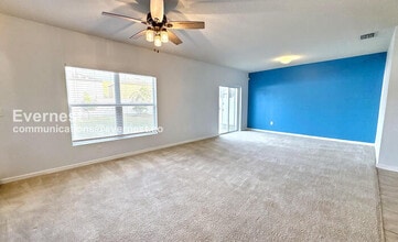 14418 Scottburgh Glen Dr in Wimauma, FL - Building Photo - Building Photo