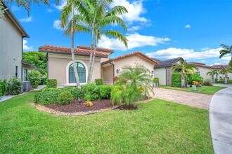 1281 SW 113th Way in Pembroke Pines, FL - Building Photo - Building Photo