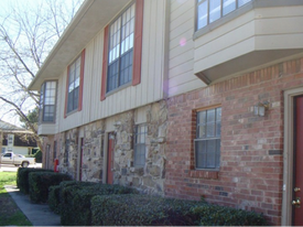 X-Sugartree in Fayetteville, AR - Building Photo