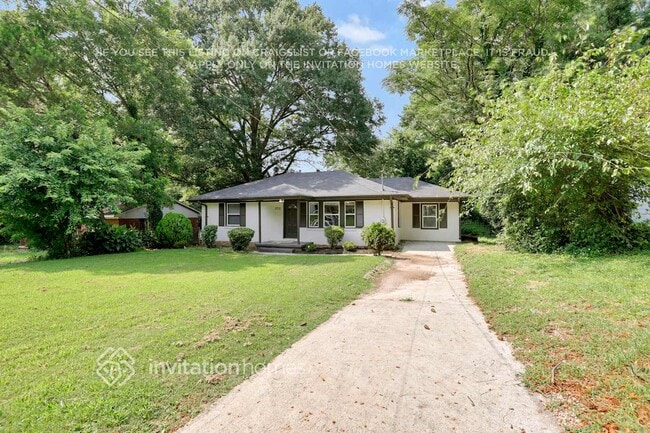 2710 Ellen Way in Decatur, GA - Building Photo - Building Photo