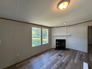 106 Crappie Dr in Williamston, SC - Building Photo - Building Photo