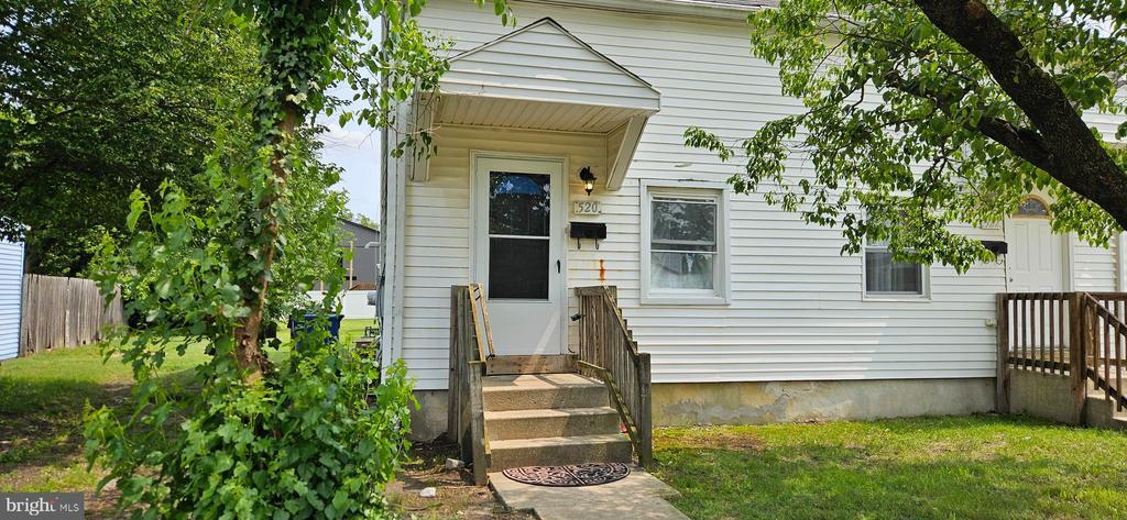 520-522-522 2nd St in Swedesboro, NJ - Building Photo