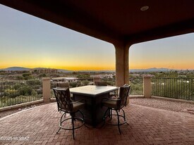 5926 N Campo Abierto in Tucson, AZ - Building Photo