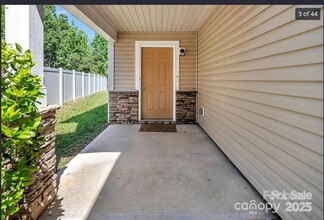 2751 Bramble Ridge Ct in Charlotte, NC - Building Photo - Building Photo