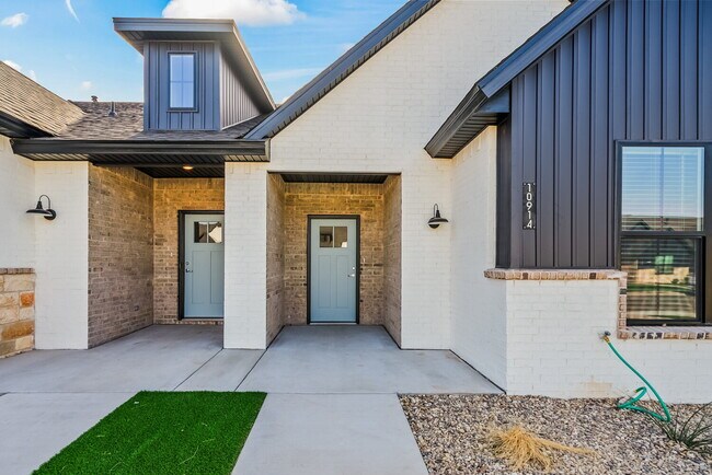 10914 Albany Ave in Lubbock, TX - Building Photo - Building Photo