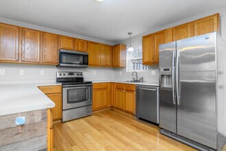 3 Periwinkle Ln in Glastonbury, CT - Building Photo - Building Photo