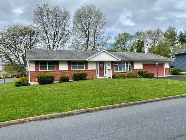 property at 1398 Walnut Ln