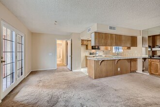 4161 Gannet Cir in Las Vegas, NV - Building Photo - Building Photo