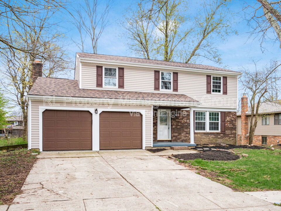 5233 Wolf Run Dr in Gahanna, OH - Building Photo