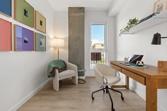 Monroe in San Diego, CA - Building Photo - Building Photo