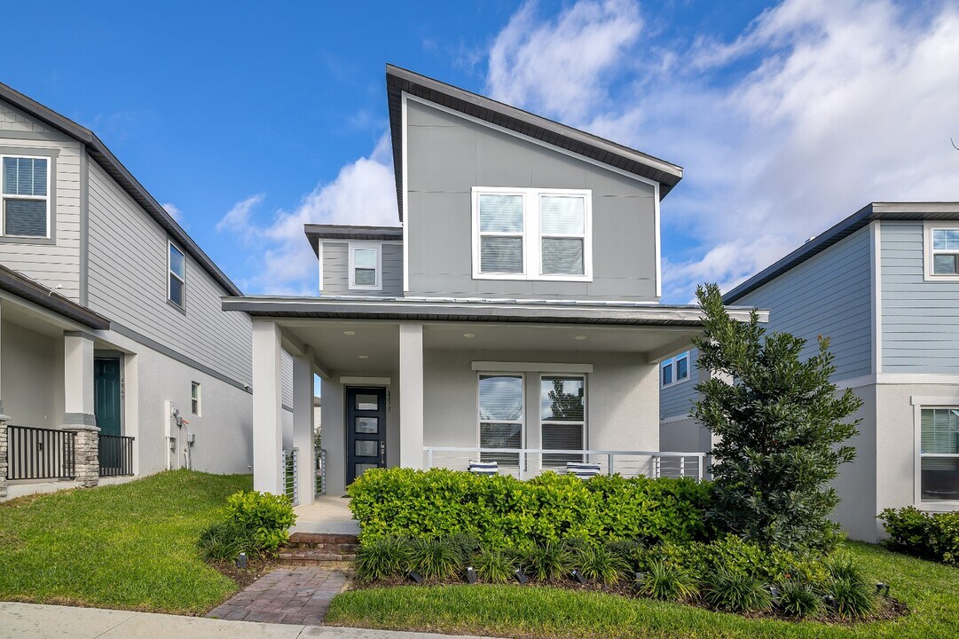 4875 Lacewing Dr in Winter Garden, FL - Building Photo