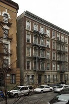 240 W 122nd St in New York, NY - Building Photo