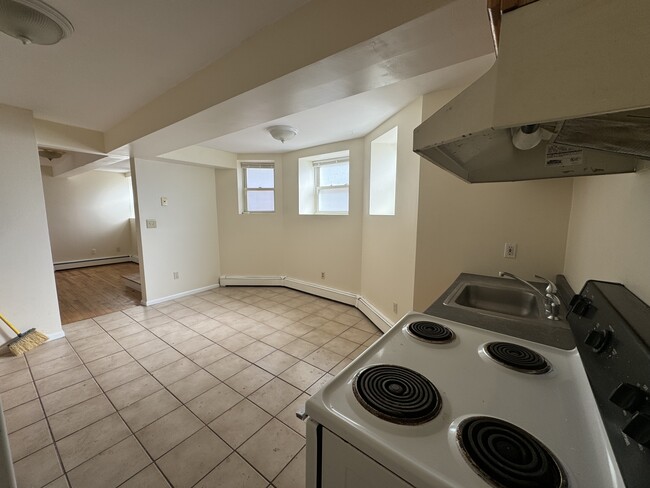 46 Inman St, Unit #B in Cambridge, MA - Foto de edificio - Building Photo