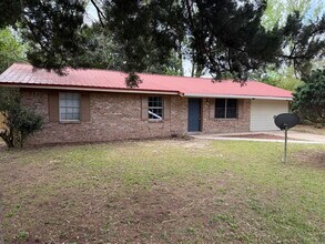 228 Sidney Ave in Defuniak Springs, FL - Building Photo - Building Photo