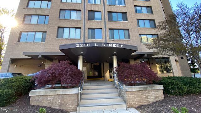 property at 2201 L St NW