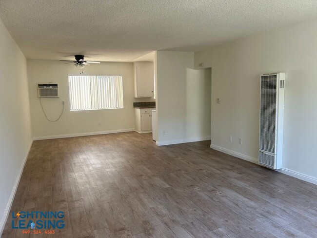 5133 Yarmouth Ave in Los Angeles, CA - Building Photo - Building Photo