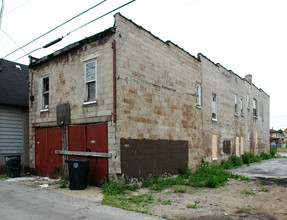 4005 S Main St in East Chicago, IN - Building Photo - Building Photo