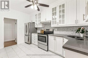 419 Crawford St in Toronto, ON - Building Photo