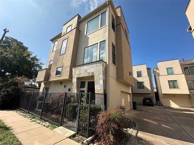 property at 1205 Birdsall St