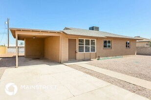1933 E Fayette Vista in Tucson, AZ - Building Photo
