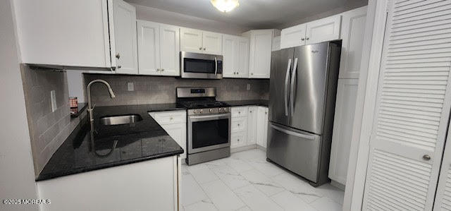 property at 101 Hyacinth Ln