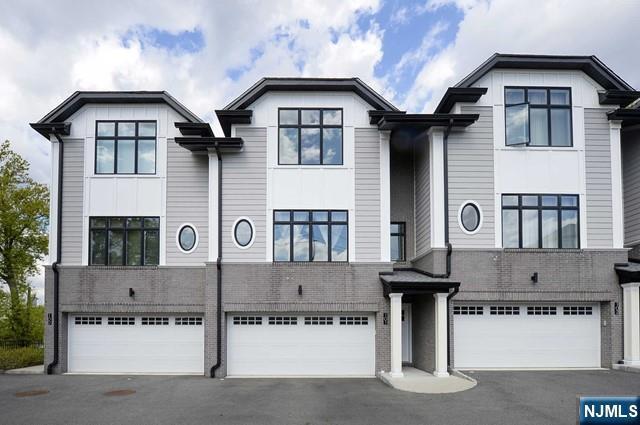 property at 555 Edgewater Ave
