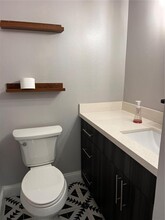 3100 W Rolling Hills Cir, Unit 403 in Davie, FL - Building Photo - Building Photo