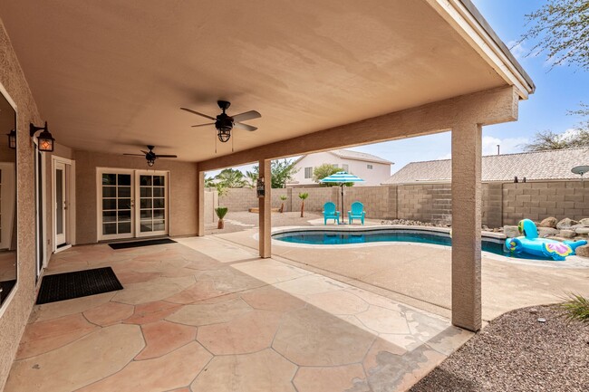 property at 311 W Windsor Dr