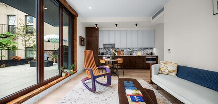 61 Rivington St in New York, NY - Foto de edificio - Building Photo