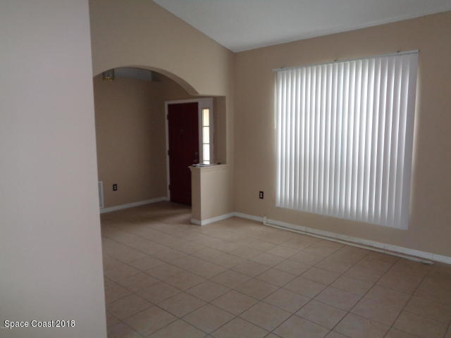 1666 Amador Ave NW in Palm Bay, FL - Building Photo - Building Photo