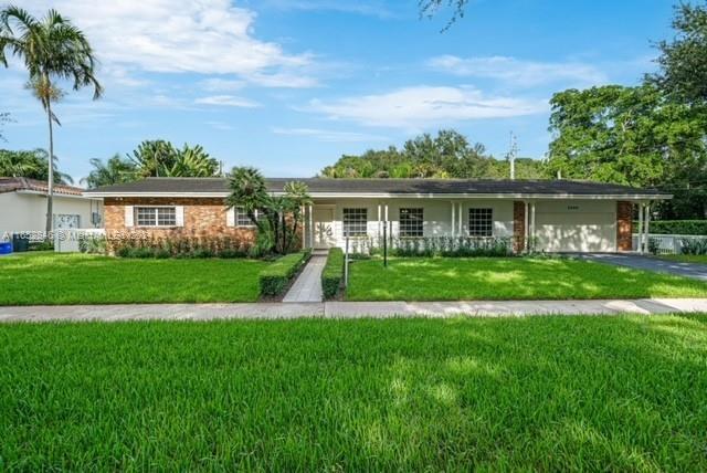 5800 Michelangelo St in Miami, FL - Building Photo - Building Photo