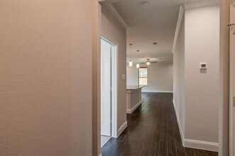 1422 Avenue C in Grand Prairie, TX - Building Photo - Building Photo