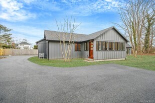 23 Roosevelt Blvd in East Patchogue, NY - Building Photo